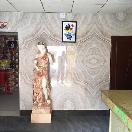 Hotel Maa Kamakhya Puri Esterno foto