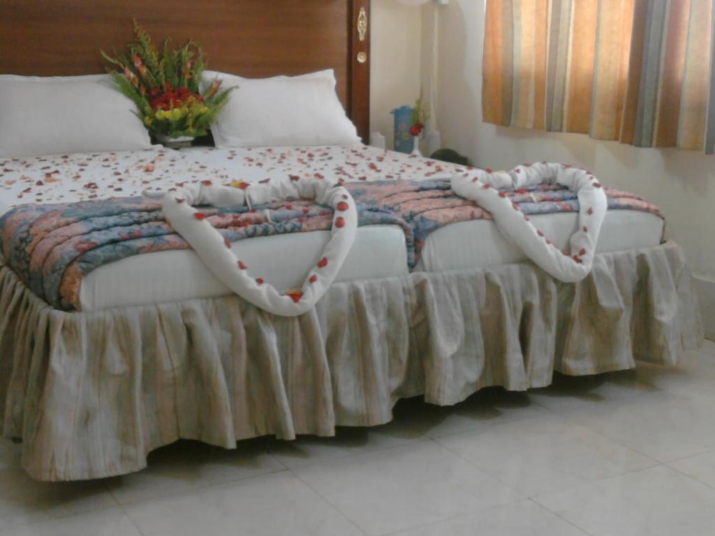 Hotel Maa Kamakhya Puri Esterno foto